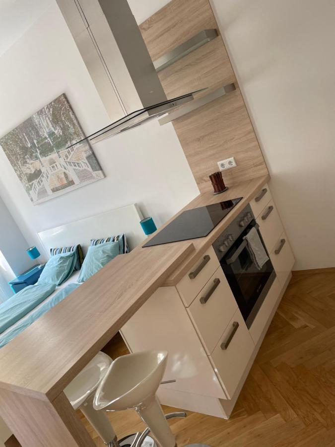 Cozy City Apartment Near City Center Вена Экстерьер фото